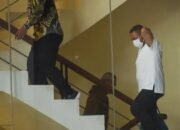 KPK Sita Uang Lebih dari Rp1 Miliar dalam OTT Gubernur Riau