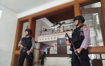 Ruang Kerja Bupati Ponorogo Digeladah KPK 5 IMG 20251111 WA0061