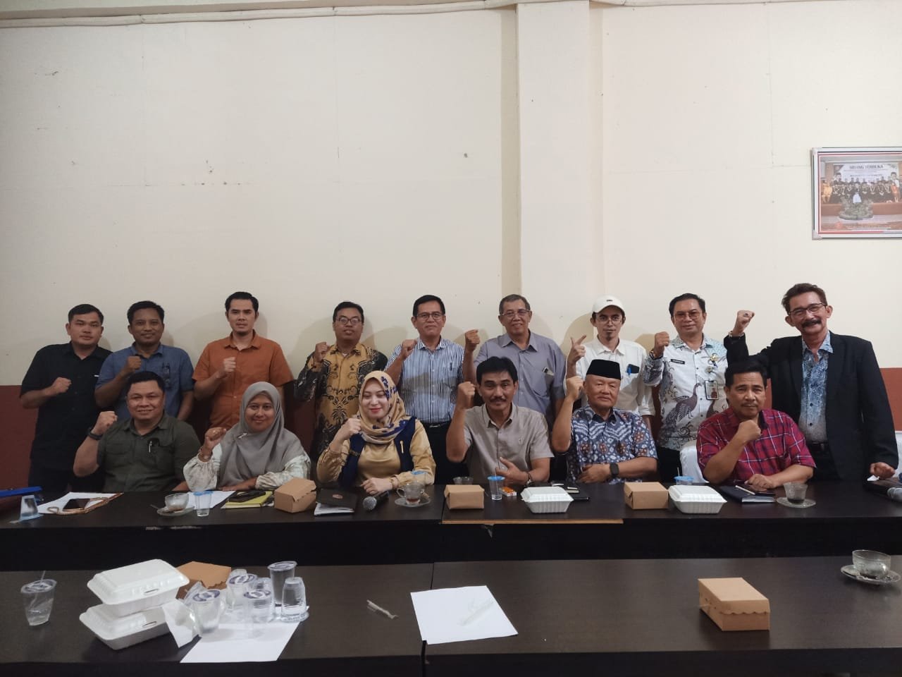 Sejumlah Perguruan Tinggi di Banjarmasin Perkuat Jaringan Akademik, MoU Digelar di SMKN 5 Banjarmasin 1 IMG 20251114 WA00301