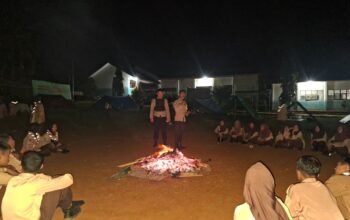 Polsek Pulau Sembilan Laksanakan Penyuluhan Anti Bullying di Perkemahan Pramuka 9 IMG 20251115 WA0021