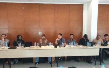 Tokoh Masyarakat ‘Tagih’ Pembaruan Politik, PDI Perjuangan Kalsel Dipuji Berani Buka Ruang Kritik 5 IMG 20251116 WA0005