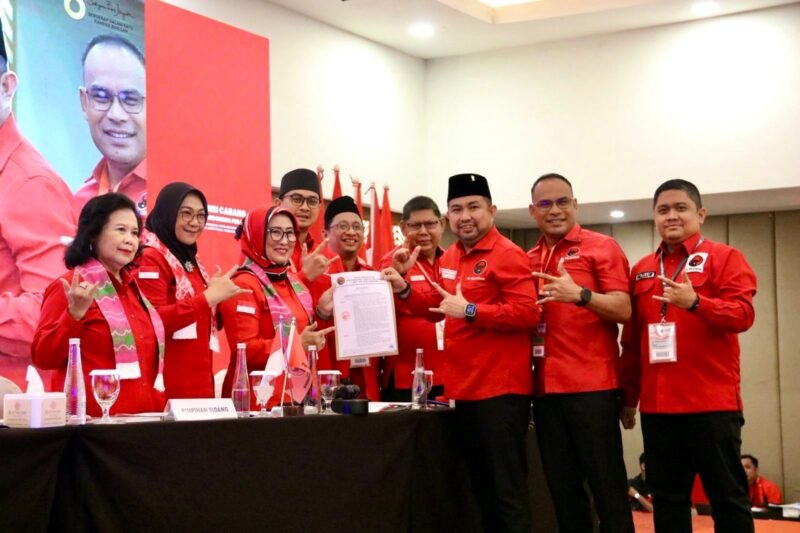 Bang Dhin Kembali Nahkodai PDI Perjuangan Kalsel 1 IMG 20251116 WA0021 e1763263441444