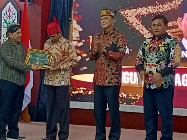 Ini Tanggapan Wapres MADN Dt Rahmad Nasution Usai Raih Apresiasi Pewarna Indonesia 1 IMG 20251116 WA0042