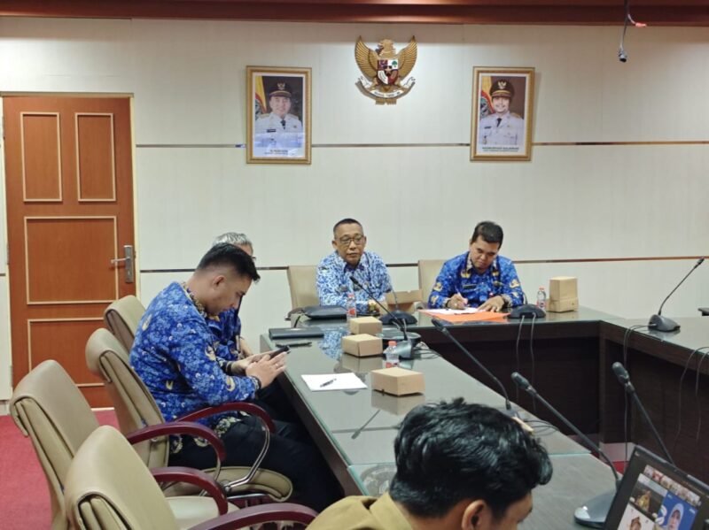 Pemprov Kalsel Antisipasi Inflasi Akhir Tahun, Soroti Kenaikan Komoditas dan Kebutuhan MBG 1 IMG 20251117 WA0037 1 e1763373026878
