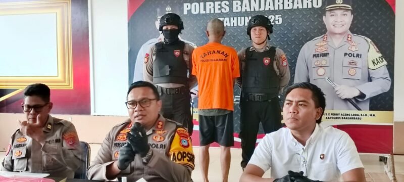 Residivis AG Ditangkap Usai Siram Cairan Diduga Air Keras dan Rusak Rumah Mantan Istri di Banjarbaru 1 IMG 20251117 WA0049 e1763380801545