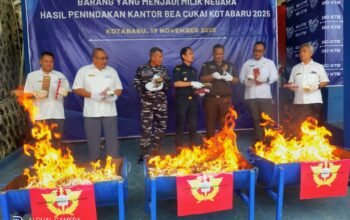 Bea Cukai Kotabaru Musnahkan Rokok Cukai Ilegal dan Minuman Alkohol 5 IMG 20251118 WA0008