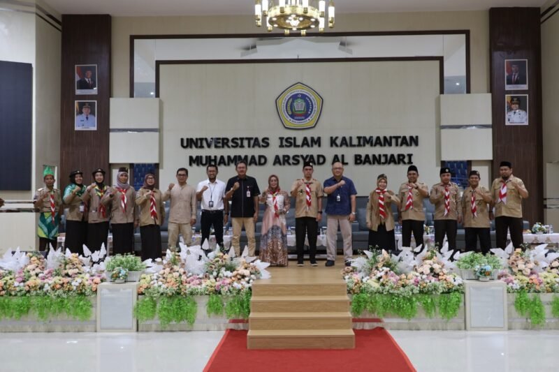 Gandeng Pramuka, Bank Kalsel dan OJK Perluas Edukasi Keuangan SKK Cakap Penabung 1 IMG 20251118 WA0028 e1763457859658