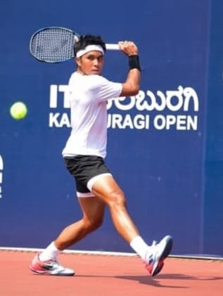 Petenis dari Banjarmasin, Rifqi Fitriadi Gagal ke Final Tunggal Putra Turnamen M15 Kuala Lumpur 1 IMG 20251122 WA0047