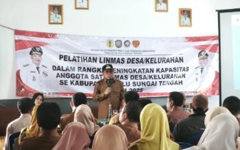 Pemkab HST Perkuat Satlinmas Tingkat Desa 6 IMG 20251124 WA0043