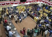 Mahasiswa Duduki Ruang Paripurna DPRD Kalsel, Enam Tuntutan Menggema dari Penolakan KUHP, Meratus sampai Pertambangan