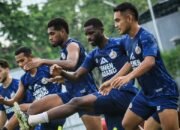 Semen Padang Kembali Berburu Hasil Positif di Kandang Persik Kediri