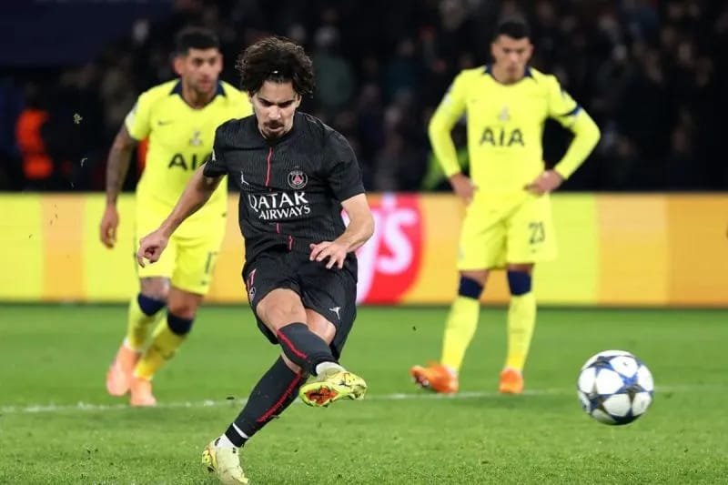 PSG Hajar Tottenham 5-3 di Liga Champions 1 IMG 20251127 WA0013