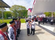 Bupati Samsul Rizal Kukuhkan Deni Era Yuliantie Sebagai Ibunda Guru HST