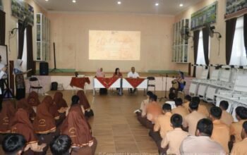 DWP Kemenkum Kalsel Gelar #DWPMengajar di SMPN 1 Banjarmasin 4 IMG 20251127 WA0028