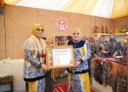 Dekranasda Tapin Raih Sertifikat Kekayaan Intelektual dari Kemenkum RI