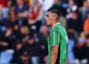 Jay Idzes Bermain 90 Menit Saat Sassoulo Kalah Dramatis 1-2 Atas Genoa