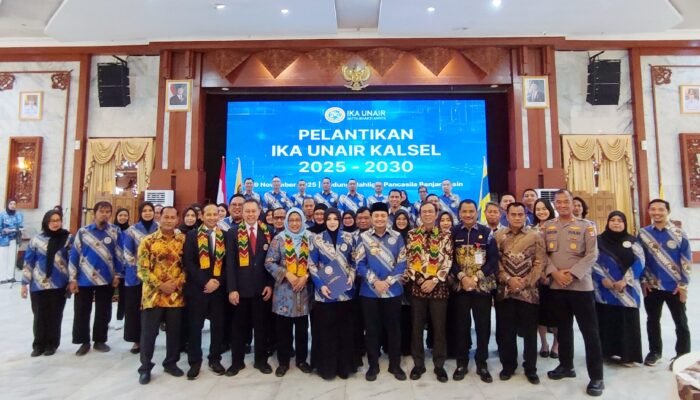 IKA Unair Kalsel Resmi Dikukuhkan, Dorong Penguatan Program Sosial dan Pemberdayaan Masyarakat 3 IMG 20251129 154453