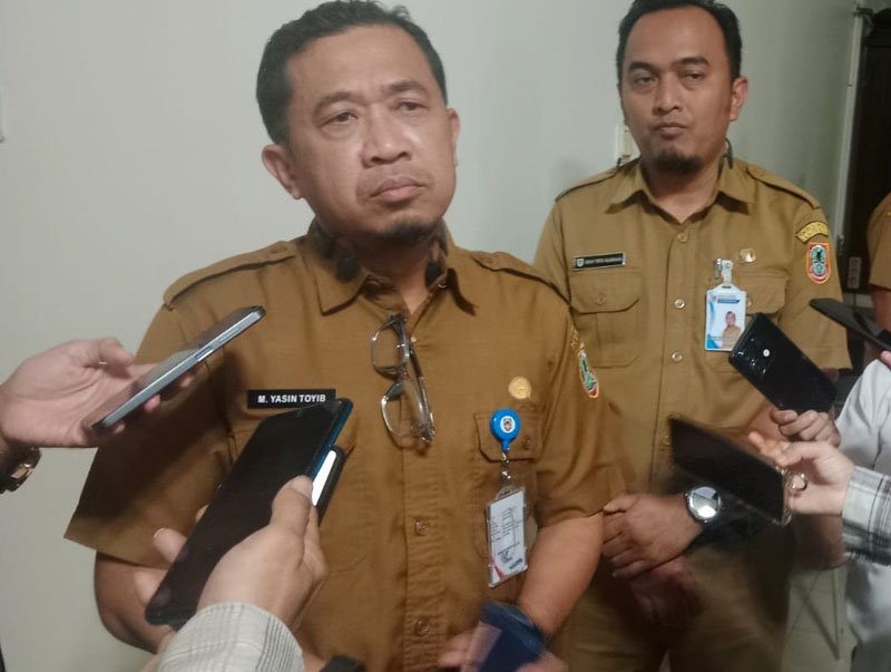 1 2 klm bandara pupr