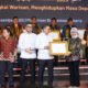 1 3 klm Penghargaan nasional