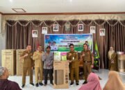 Pemkab HSS Beri Bantuan Alat Usaha untuk UMKM