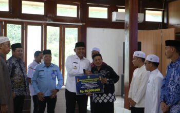 Komitmen Tanah Laut: Bantuan Agama, Benteng Moral Era Digital 7 Hal 2 Tala 3 klm 4