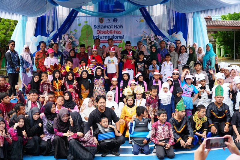 Anak-Anak SLBN 1 Pelaihari Rayakan HDI 2025 dengan Pamer Bakat 1 Hal 2 Tala 3 klm 5