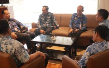 Studi Tiru ke Tabalong, Diskominfostandi Pelajari Pengelolaan LPPL 6 Hal 4 4 KLm Martapura Studio Tiru