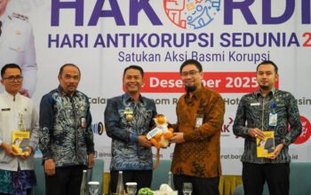 H Yamin dan Hj Ananda Dukung Pemberantasan Korupsi, dan Harus Konsisten, Sistematis dan Berkelanjutan 4 Hal 5 7 KLm Kontrak 1 Gabung 23