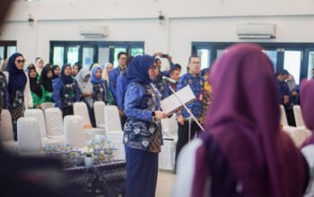 Wali Kota Banjarbaru Kukuhkan Tim Pembina Posyandu Periode 2025–2030 7 Hal 6 3 KLM BJB 1 7