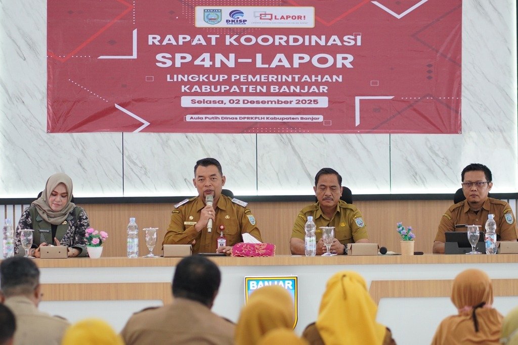 Diskominfosantik Kalteng Gelar Monev SP4N-LAPOR! 2025 1 IMG 20251202 WA0055