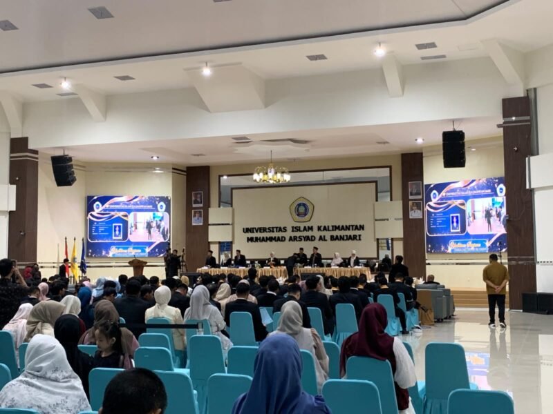 Fakultas Teknik Uniska Kukuhkan 206 Lulusan pada Yudisium XXXVI 1 IMG 20251204 WA0026 e1764840017718