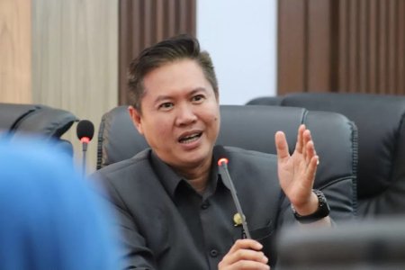 Wakil Ketua II DPRD Balangan Ajak Masyarakat Hormati Guru sebagai Teladan 1 IMG 20251207 WA0085