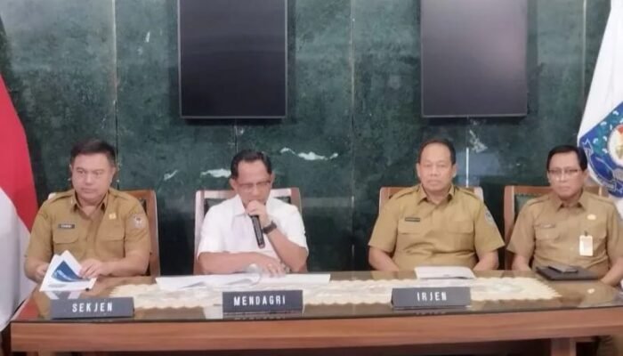 Mendagri Berhentikan Sementara Bupati Aceh Selatan Selama Tiga Bulan