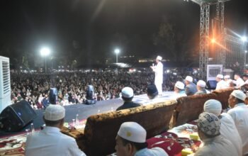 Ribuan Jamaah Hadiri Tabligh Akbar Ustadz H Das'ad Latif 7 IMG 20251211 WA0016