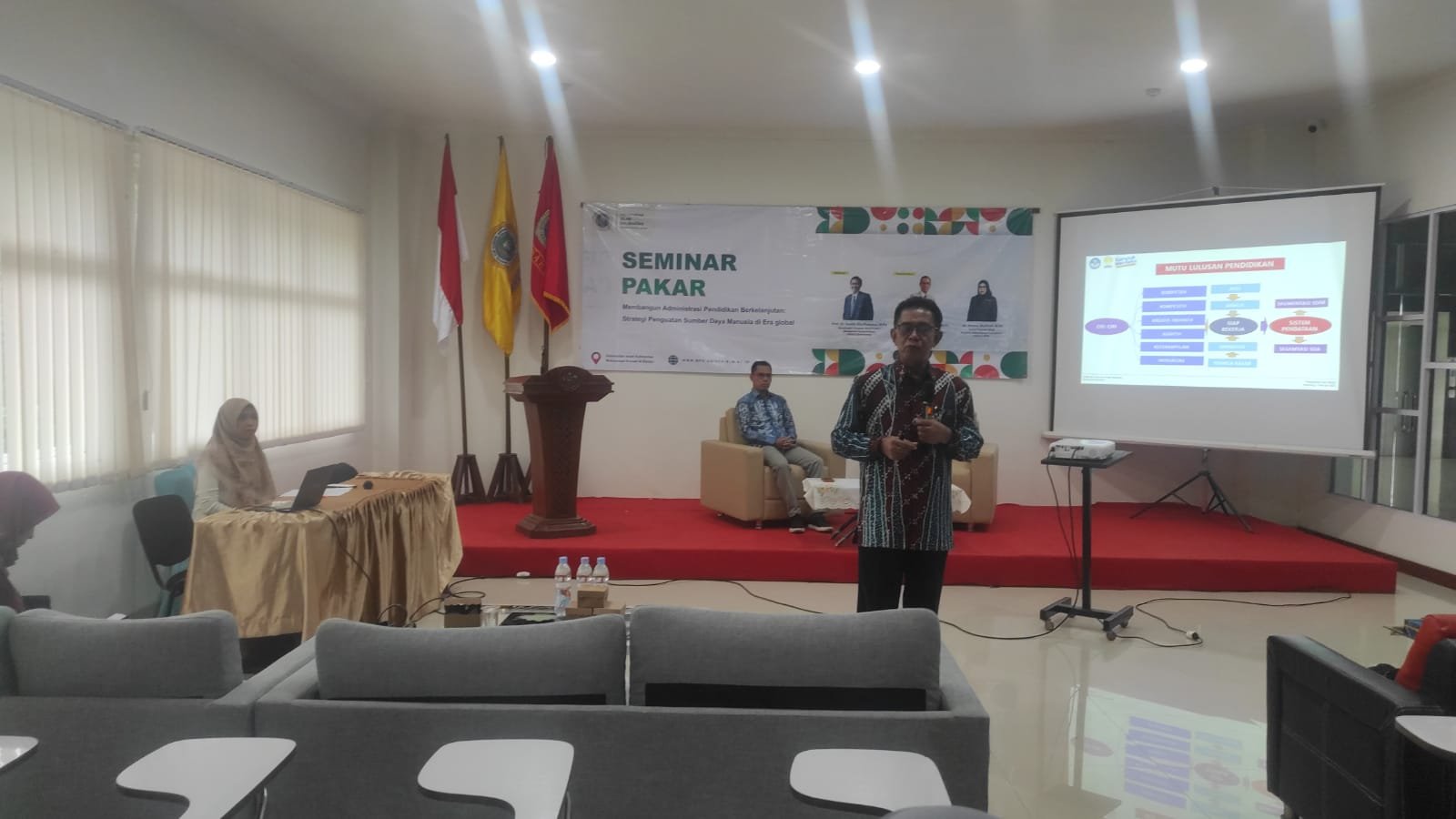 Administrasi Pendidikan Berkelanjutan Jadi Kunci Penguatan SDM, Ini Pesan Pakar di UNISKA 1 IMG 20251213 WA0054