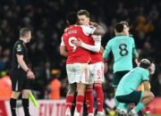 Arsenal Menang Dramatis 2-1 atas Wolves, Semakin Kokoh di Puncak Klasemen