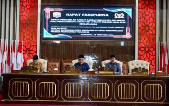 Rapat Paripurna DPRD Kotabaru Bahas Empat Raperda 9 IMG 20251216 WA0017