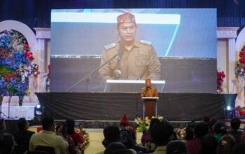 Wali Kota Banjarmasin Hadiri Perayaan Natal Keluarga Dayak, Tegaskan Komitmen Toleransi 7 IMG 20251216 WA0037