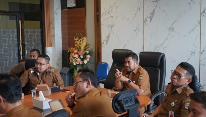 Pemkab Kotabaru Bahas MoU Peningkatan Layanan Publik