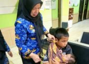 Ketika Pelayanan Negara Hadir dengan Hati, Kisah Pegawai Kecamatan Banjarmasin Utara yang Menyentuh Warga