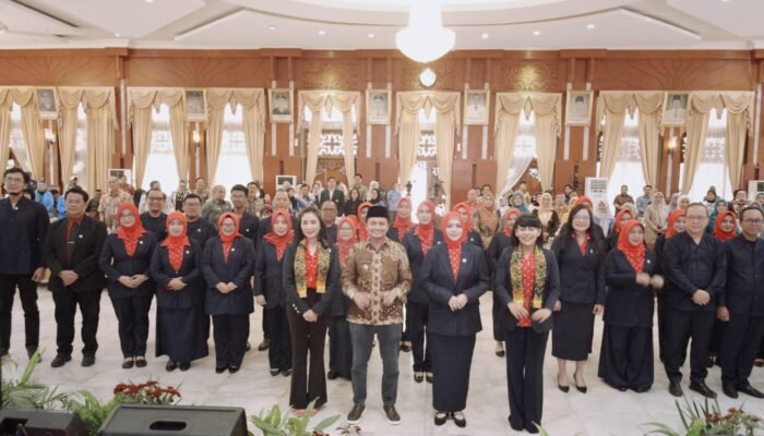 drg Hj Ellyana Trisya Hasnuryadi Pimpin YJI Kalsel Periode 2025–2030