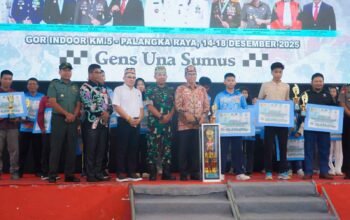 Plt.Sekda Kalteng Tutup Open Turnamen Catur Gubernur Cup 8 IMG 20251220 WA0005