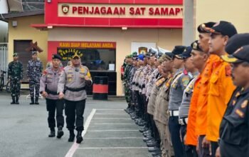 Polres Kotabaru Gelar Apel Persiapan Pengamanan Natal dan Tahun Baru 5 IMG 20251220 WA0017