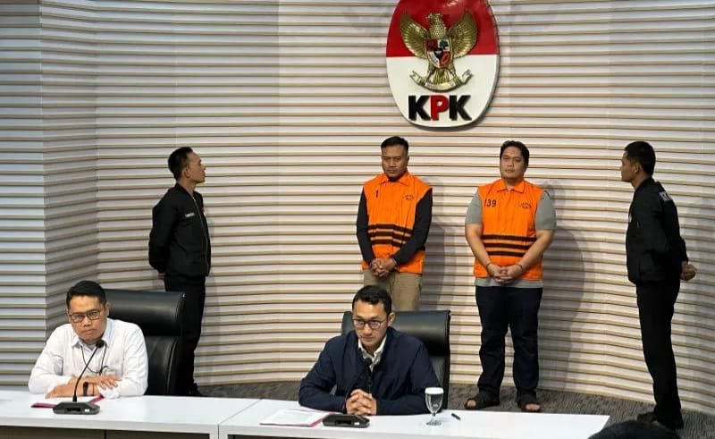 KPK Umumkan Kasi Datun Kejari Hulu Sungai Utara Kabur Saat OTT 1 IMG 20251220 WA0021