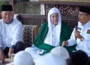 Hadiri Haul Abah Guru Sekumpul, Habib Luthfi Kagumi Karisma dan Warisan Ulama Besar
