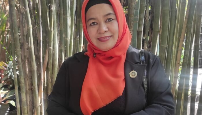 Dekan FISIP Uniska: Lulusan Harus Siap Jadi Profesional, Tak Hanya ASN