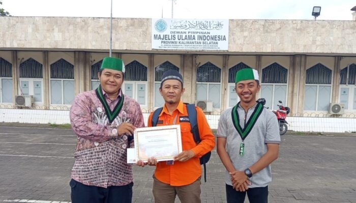 HMI Cabang Banjarmasin Salurkan Bantuan untuk Penyintas Banjir Sumatera