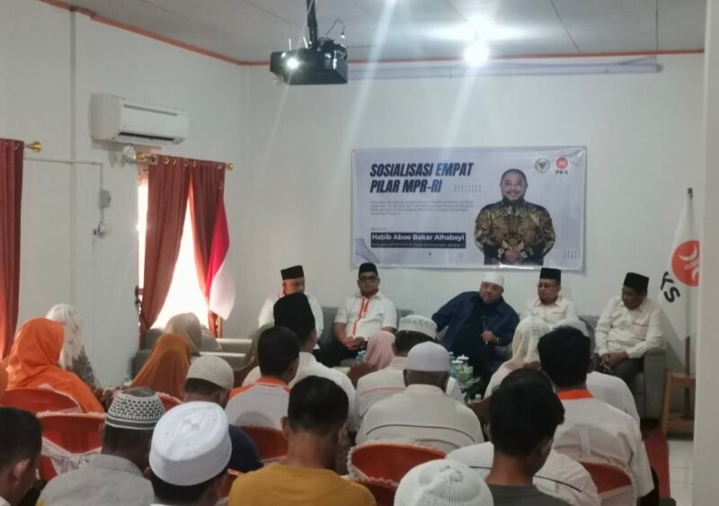 Habib Aboe Bakar Buka Rakerda VI PKS HSS 1 IMG 20251218 175318 e1766051629168