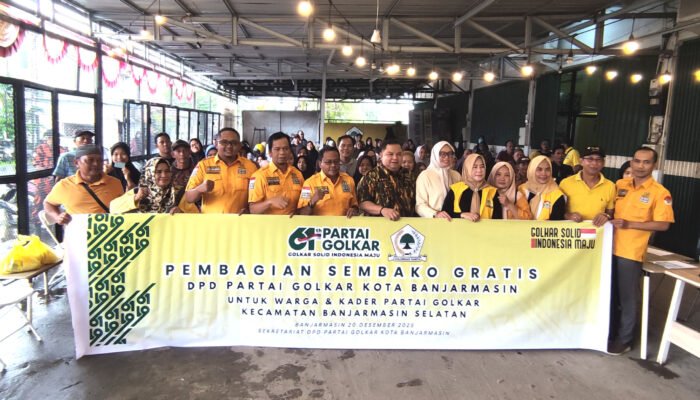 HUT ke-61 Partai Golkar, DPD Golkar Banjarmasin Bagikan 1.000 Paket Sembako Gratis