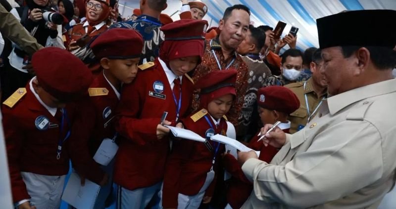 1 utama 7 klm 6 cm presiden